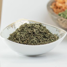 تصویر سبزی خشک ریحان 