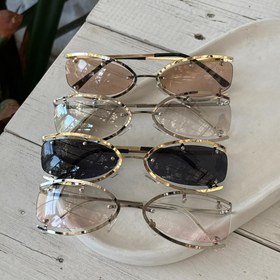 تصویر عینک زنانه طرح میو میو کد G332 -مشخصات و خرید عینک زنانه طرح میو میو کد G332 در فروشگاه سرمه استایل با ویژگی خاص ترند