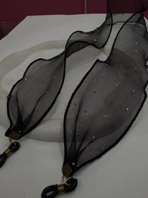 تصویر بند عینک حریر مشکی نگین دار 