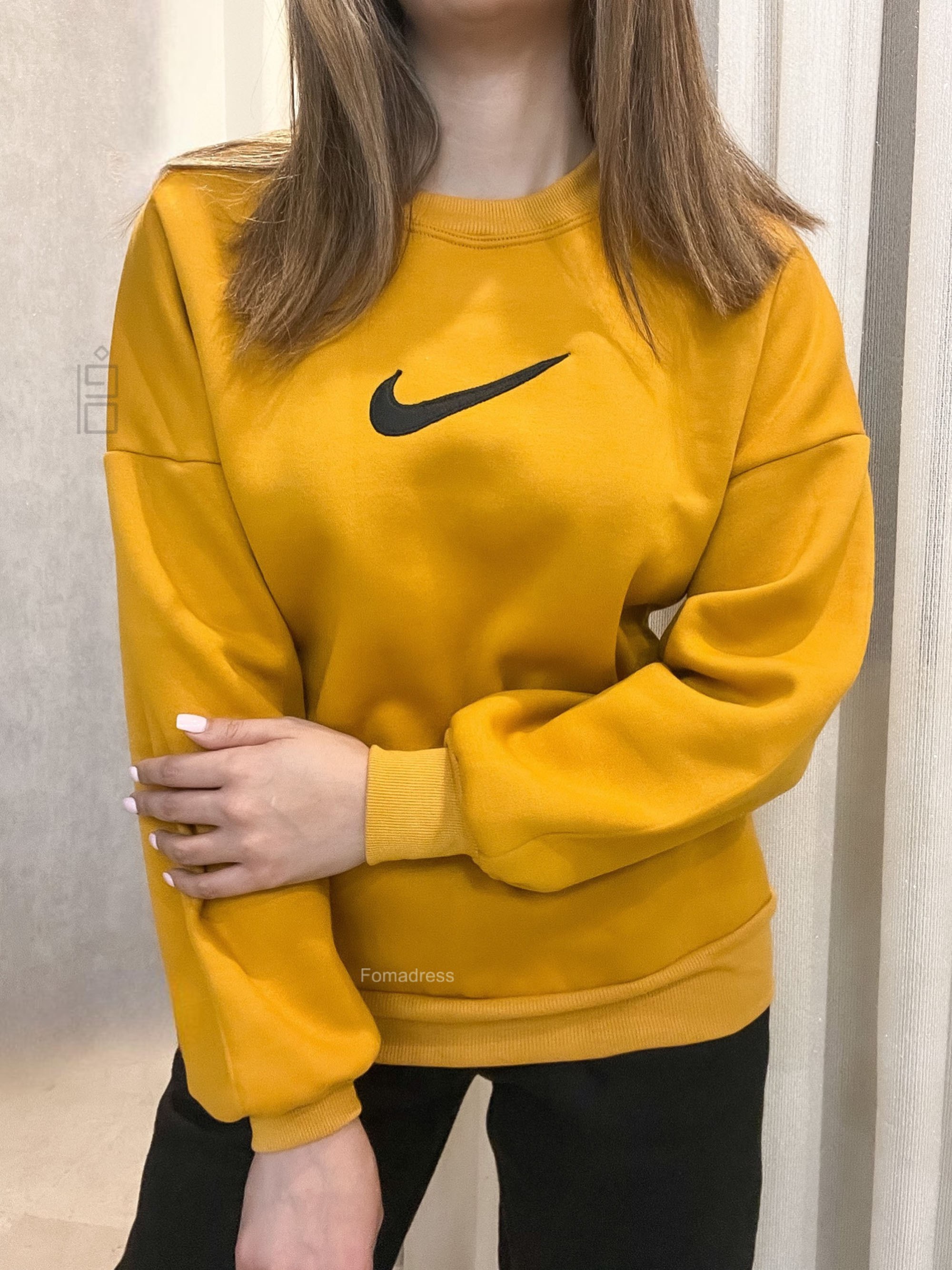 Nike yellow 2024 sweatshirt vintage