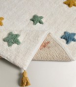 تصویر پادری حمام پنبه‌ای رنگارنگ کودکانه از برند زارا 