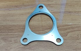 تصویر واشر گلویی اگزوز سه پیچ استیل سه لایه ام وی ام 530،550 و ایکس 33 