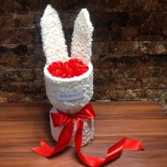 تصویر بوکت ولنتاین گل رز جاودان طرح خرگوشی 