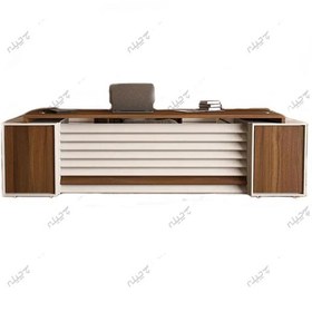 تصویر میز مدیریت آراد 