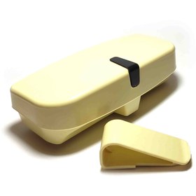 تصویر جا عینکی خودرو مدل ریبن 