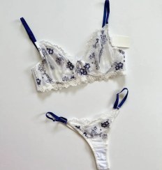 تصویر ست گل آبی AMIRA 