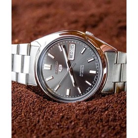 تصویر ساعت مچی مردانه با صفحه اتوماتیک مشکی سری 5 SEIKO SNXS79J1 SEIKO Series 5 Automatic Black Dial Men's Watch SNXS79J1