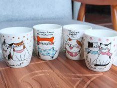 تصویر ماگ گربه ای ارتفاع 8cm قطر 7cm 