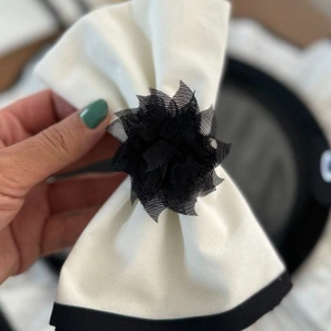 تصویر فروشگاه اکسسوری پارچه ای گالری بارون