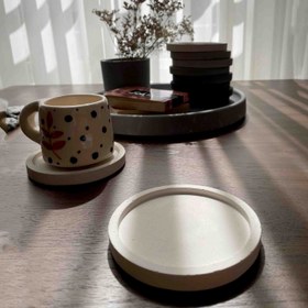 تصویر زیر لیوانی بتنی - پونه 