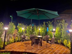 تصویر چتر باغی پایه کنار قطر ۳ متر فلزی 