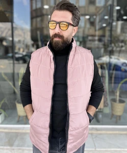 تصویر فروشگاه کاج پوشاک