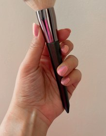 تصویر براش سر تخت کرم پودر 
