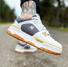 تصویر کفش کتونی مردانه امیری Amiri - سفید رویه کرم / 41 Amiri