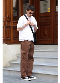 تصویر شلوار کمرگشاد مردانه کلاسیک با جیب‌های کارگو قهوه‌ای برند hyman CLASSIC Men's Cargo Pocket Baggy Trousers Brown