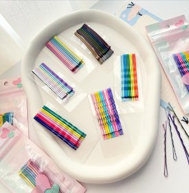 تصویر سنجاق سر رنگی 