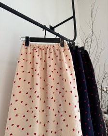 تصویر دامن بهاری توت فرنگی 