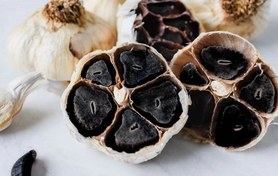 تصویر سیر سیاه black garlic