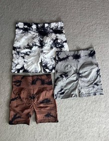 تصویر شورتک سیملس گرم بالا پشت چیندار آبرنگی وارداتی کد ۶۰۲ 