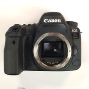 تصویر دوربین Canon 6D Mark II بدنه دست دوم 