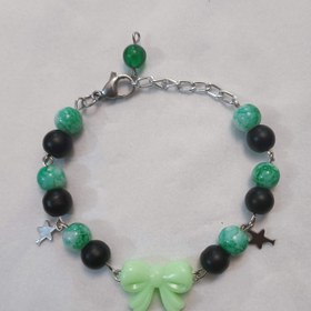تصویر دستبند سبزمشکی