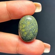 تصویر نگین سنگ طبیعی سرپانتین معدنی کد 60195 