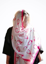 تصویر شال دراگون فروت - زمینه صورتی 