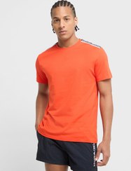 تصویر تی‌شرت گردن گرد با لوگوی لباس شنا برند Emporio Armani Beachwear Logo Crew Neck T-Shirt