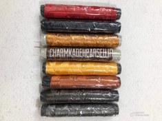 تصویر نخ ابریشم در رنگ های متنوع 