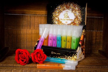 تصویر عطر خودکاری 8میل 