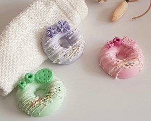 تصویر صابون دست ساز ارگانیک نورانیک - تزیینات رندم 