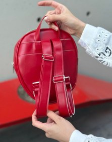 تصویر کوله پشتی توت فرنگی Strawberry backpack