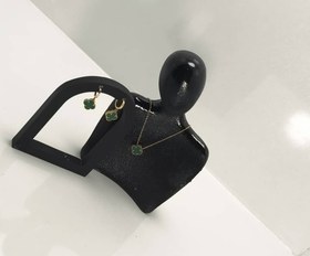 تصویر نیم ست ونکلیف سبز 