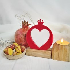 تصویر دکوری شب یلدا طرح قلب و انار - آینه پلکسی قرمز رومیزی | هدیه ماندگار شب چله 