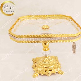 تصویر شیرینی خوری مربع طلایی 