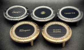 تصویر یک جین سگک پلاک نگین دار کد ۴۰۵ 