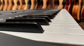 تصویر پیانو یاماها yamaha p143b 