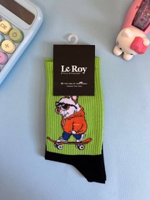 تصویر جوراب ساق‌دار سگ 