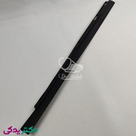 تصویر نوار لاستیکی لبه داخلی درب پژو 405 عقب راست (سمت شاگرد) شرکتی ایساکو اصل 1820305999 