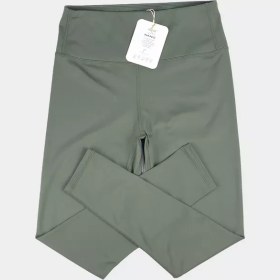 تصویر لگ فلامنت 