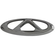 تصویر آرم جلو پنجره آریزو 6 