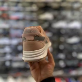 تصویر کفش روزمره زنانه ریبوک Reebok صورتی 