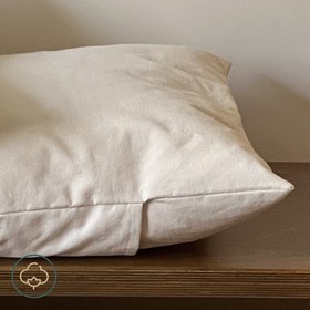 تصویر کوسن ساده کرم 