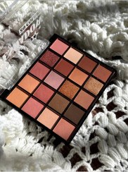 تصویر پلت سایه ی 16رنگ 