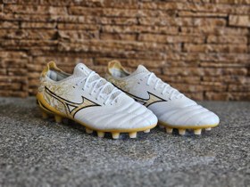 تصویر کفش فوتبال میزانو مورلیا زبانه کش Mizuno Morelia Neo 3 