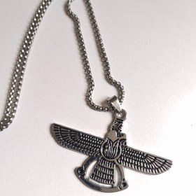 تصویر گردنبند فروهر رنگ نقره ای 