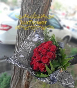 تصویر فروشگاه گل لوکس