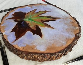 تصویر تابلو نقاشی روی چوب طرح برگ پاییزی autumn leaves design painting on wood