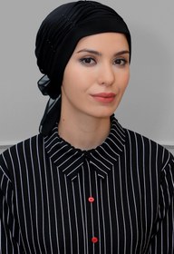 تصویر سربند حجاب زنانه اورجینال هیوروم مشکی HÜRREM BONE TYC00326506509 کلاه حجاب در هم آمیخته مشکی پارچه شنی مروارید رز آجدار چین دار 1805_01 