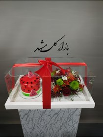 تصویر باکس گل و کیک با تم یلدایی 